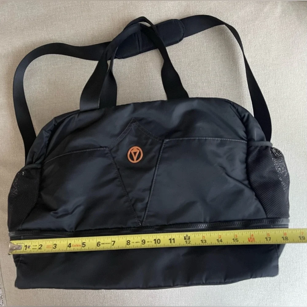 Ivivva By Lululemon Weekend Explorer Duffel Dance/Gym Bag In Black/Pink Interior